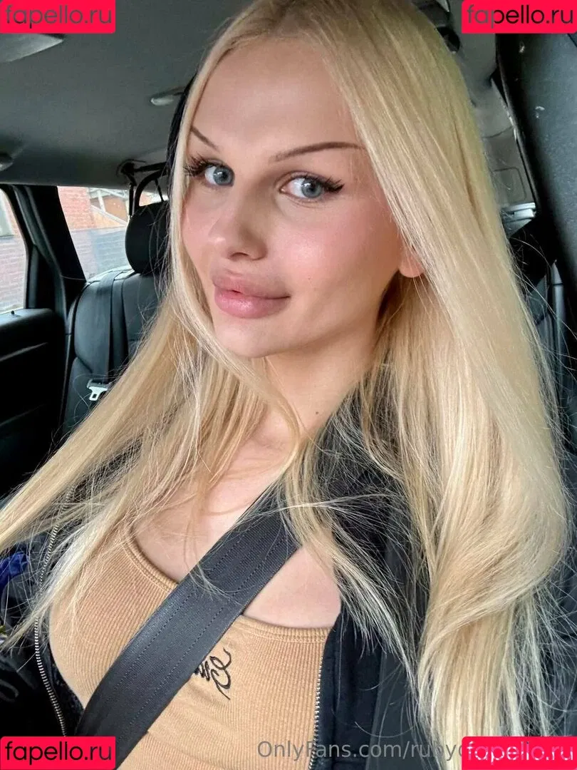 rubydiamantee / rubydiamanttee Onlyfans Photo Gallery 