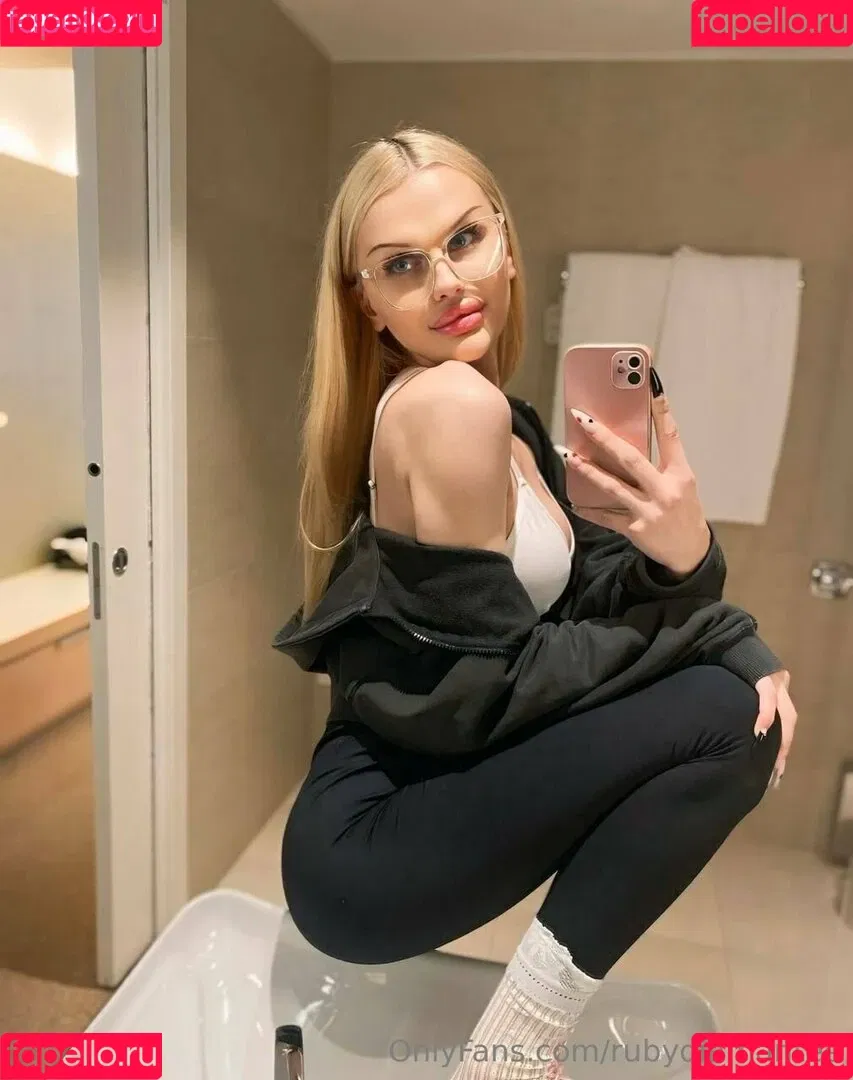 rubydiamantee / rubydiamanttee Onlyfans Photo Gallery 