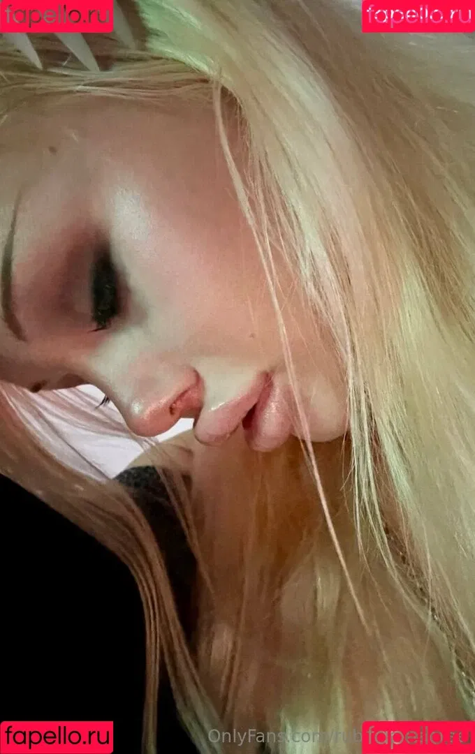 rubydiamantee / rubydiamanttee Onlyfans Photo Gallery 