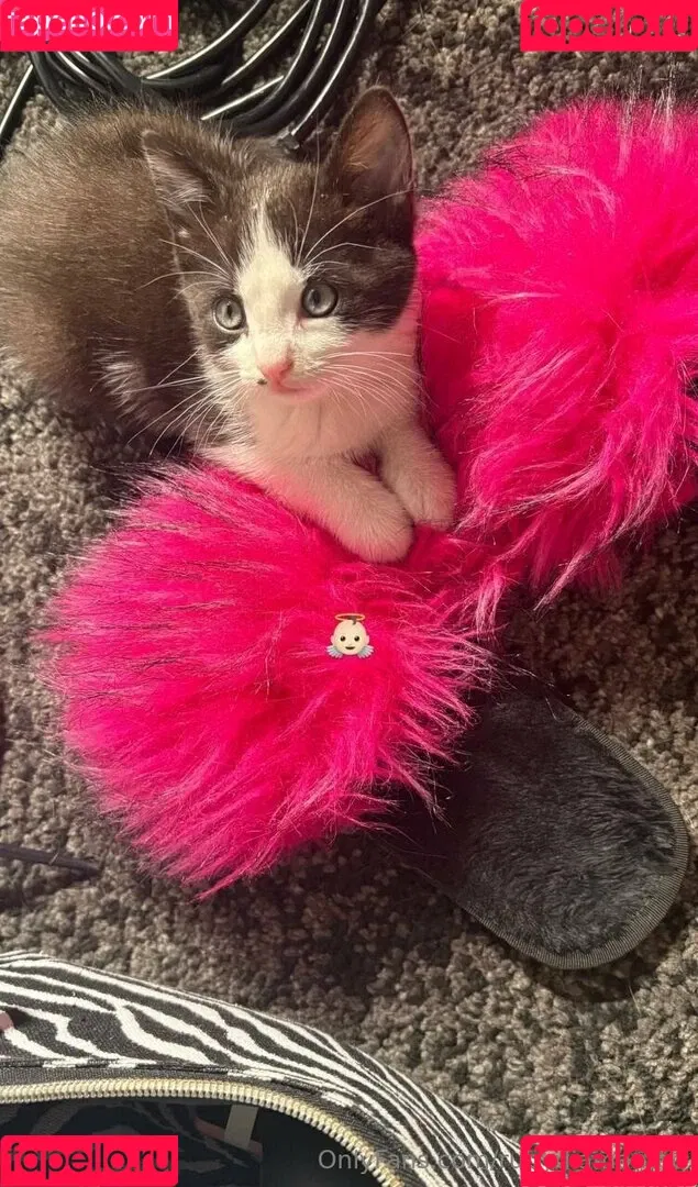 rubydiamantee / rubydiamanttee Onlyfans Photo Gallery 