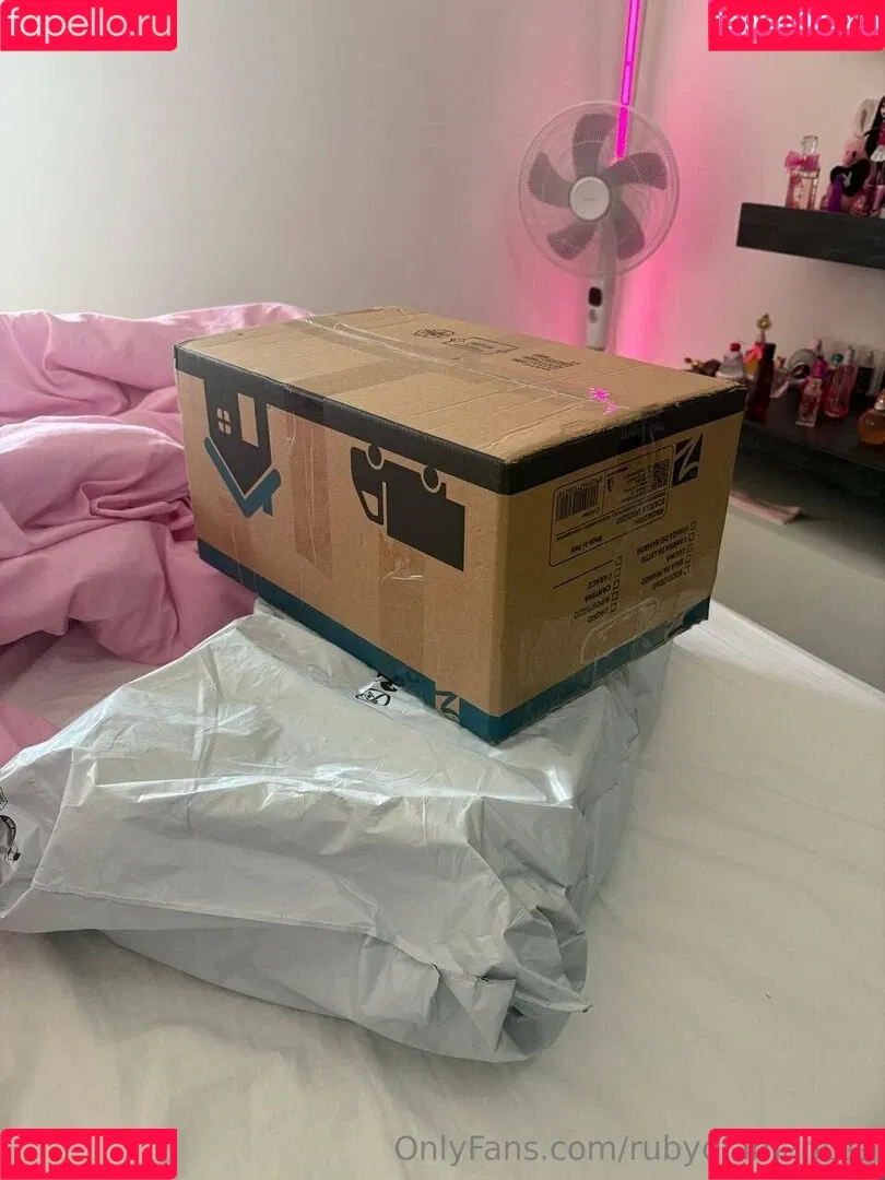 rubydiamantee / rubydiamanttee Onlyfans Photo Gallery 