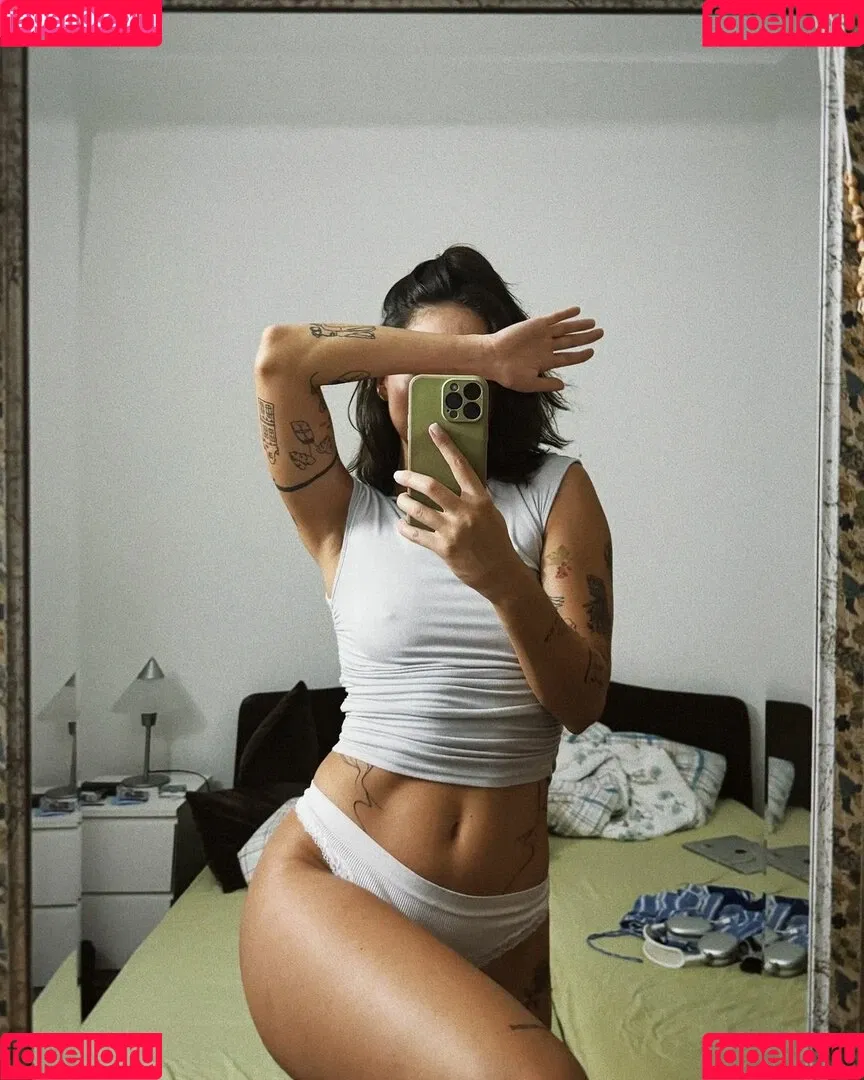 Beth.sal / Betka Saloňová / bethastley Onlyfans Photo Gallery 