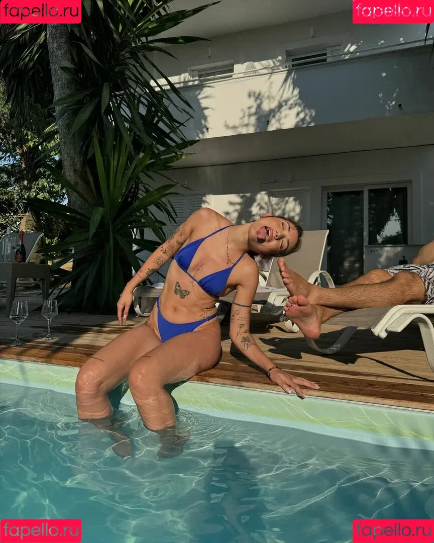 Beth.sal / Betka Saloňová / bethastley Onlyfans Photo Gallery 