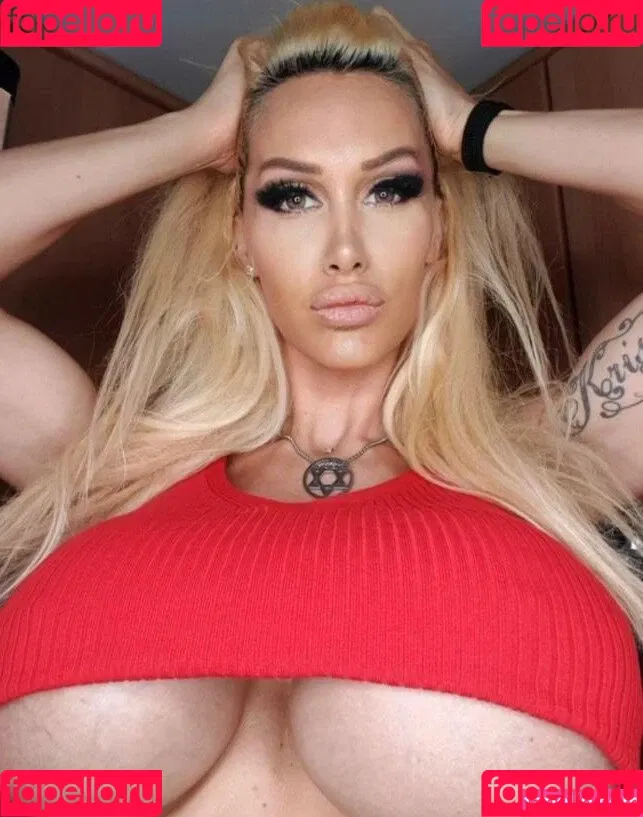 Kristhin Gomez / kristhin_g / kristhinx Onlyfans Photo Gallery 