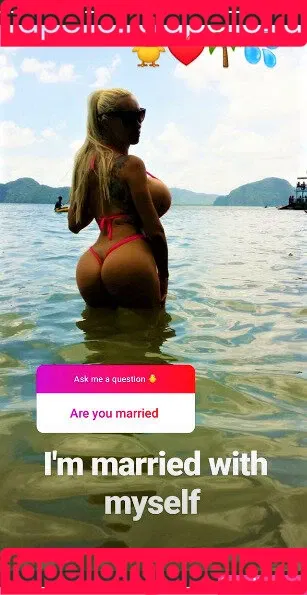 Kristhin Gomez / kristhin_g / kristhinx Onlyfans Photo Gallery 