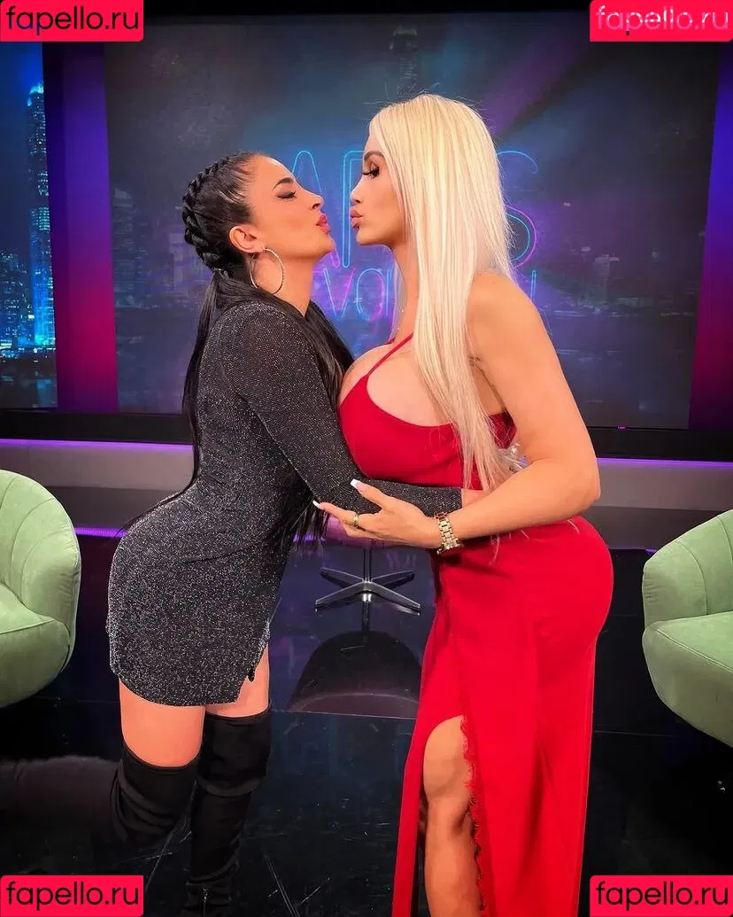 Kristhin Gomez / kristhin_g / kristhinx Onlyfans Photo Gallery 