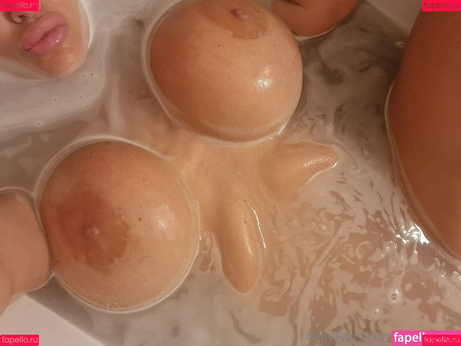 Kristhin Gomez / kristhin_g / kristhinx Onlyfans Photo Gallery 