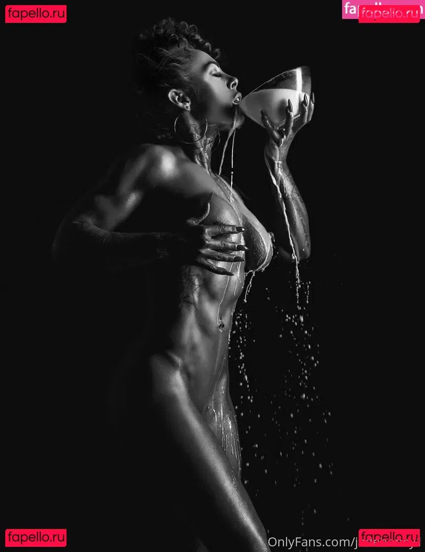 Jade Honey Onlyfans Photo Gallery 