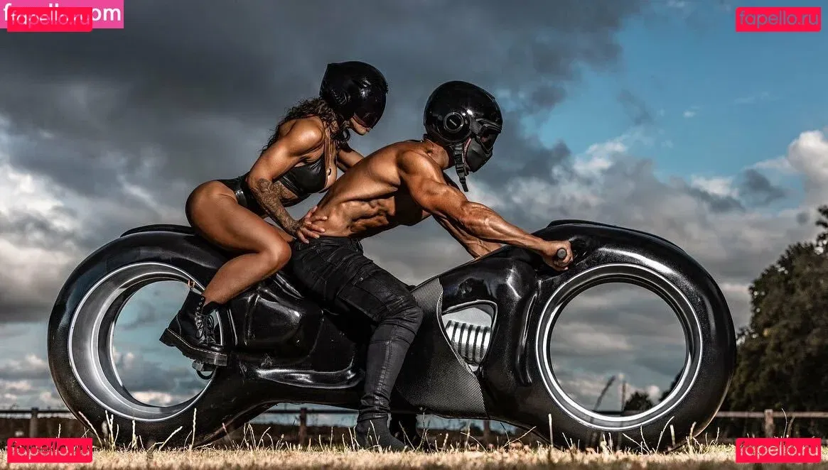 Jade Honey Onlyfans Photo Gallery 