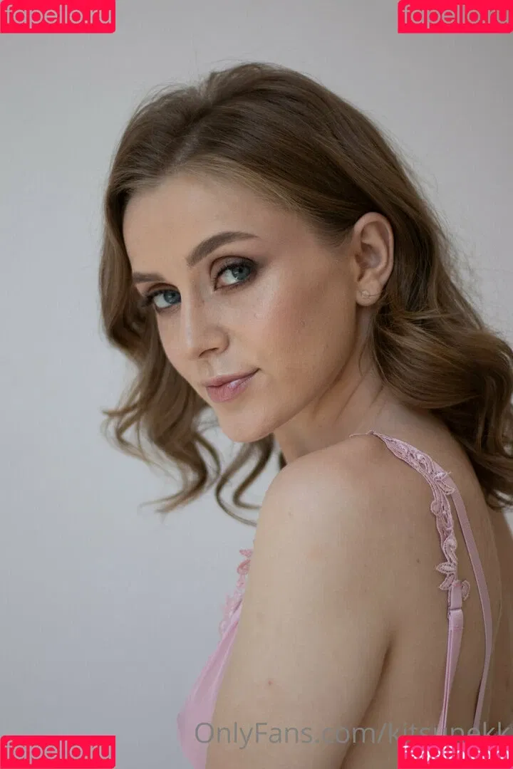 Kitsune / Kitsunekk / Lustful_modest / kateorkatrin / kkkkkkatrin Onlyfans Photo Gallery 