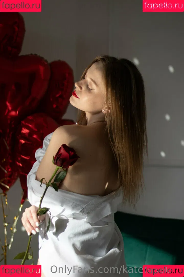 Kitsune / Kitsunekk / Lustful_modest / kateorkatrin / kkkkkkatrin Onlyfans Photo Gallery 