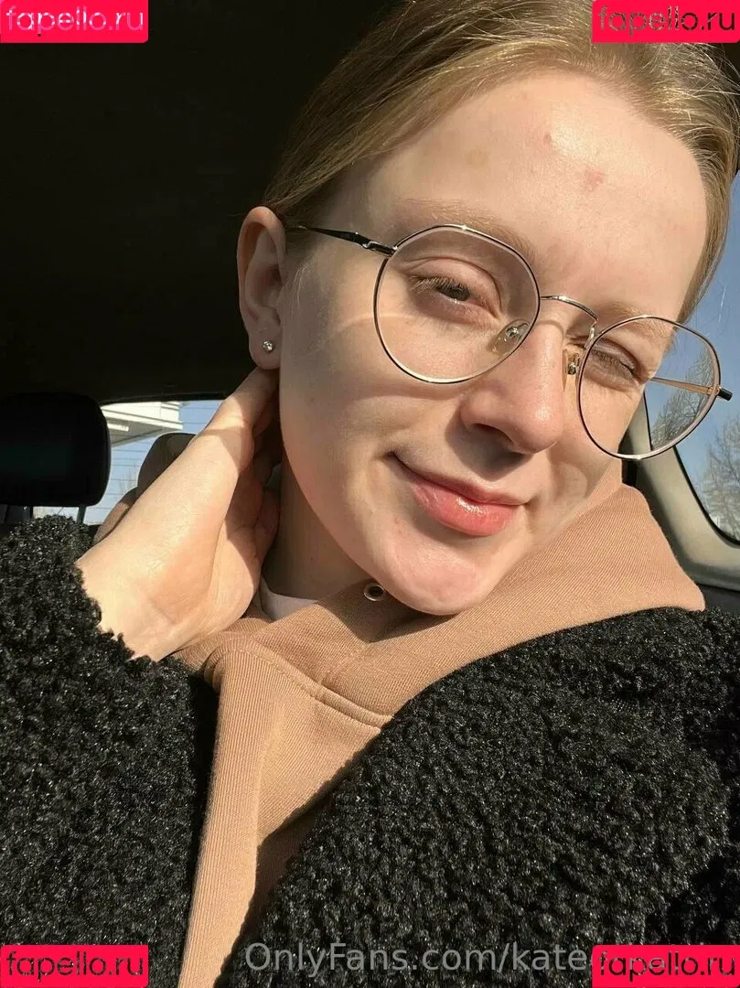 Kitsune / Kitsunekk / Lustful_modest / kateorkatrin / kkkkkkatrin Onlyfans Photo Gallery 