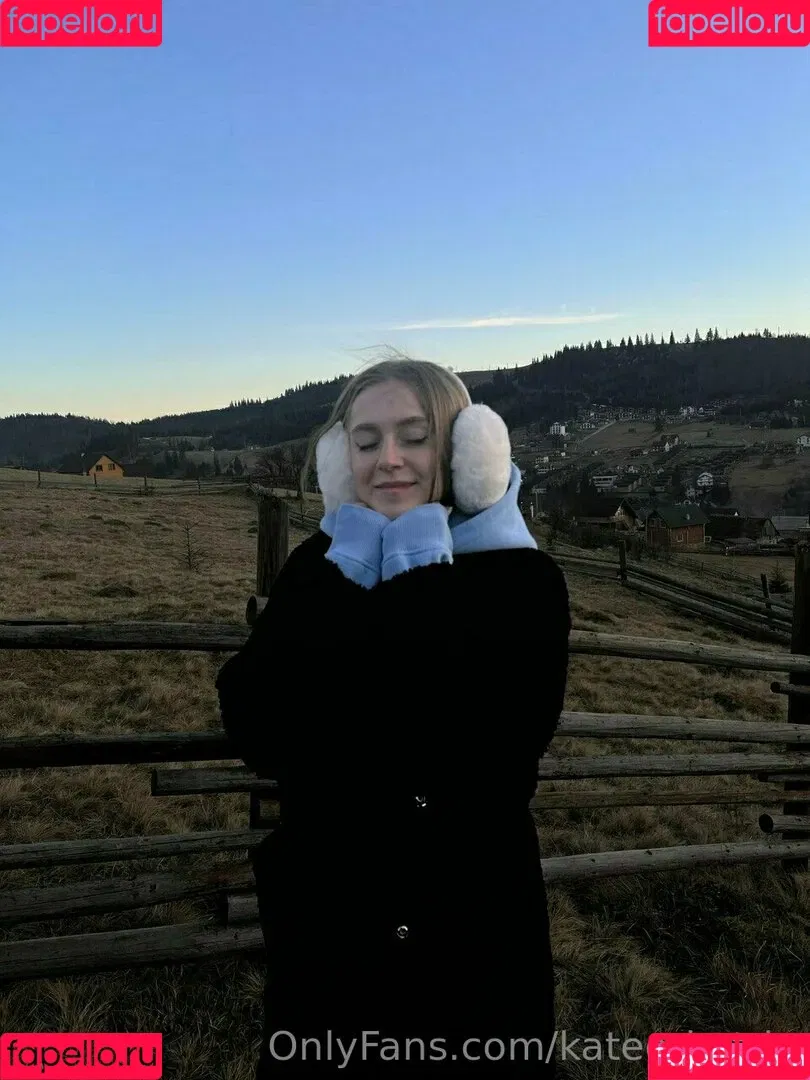 Kitsune / Kitsunekk / Lustful_modest / kateorkatrin / kkkkkkatrin Onlyfans Photo Gallery 