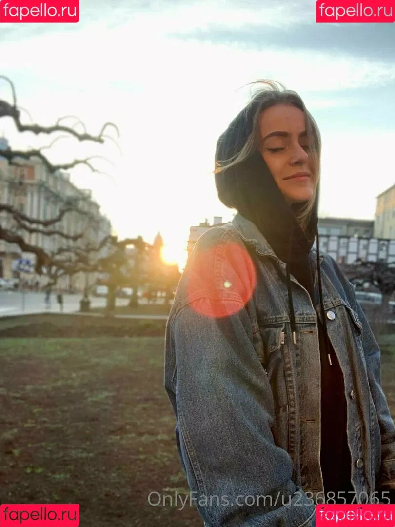 Kitsune / Kitsunekk / Lustful_modest / kateorkatrin / kkkkkkatrin Onlyfans Photo Gallery 