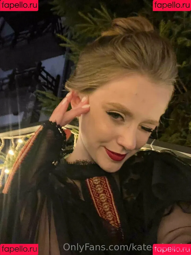 Kitsune / Kitsunekk / Lustful_modest / kateorkatrin / kkkkkkatrin Onlyfans Photo Gallery 