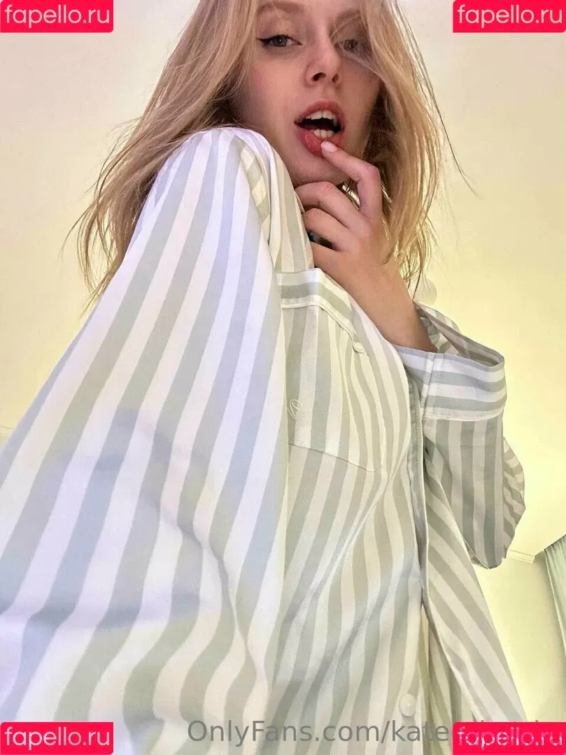 Kitsune / Kitsunekk / Lustful_modest / kateorkatrin / kkkkkkatrin Onlyfans Photo Gallery 