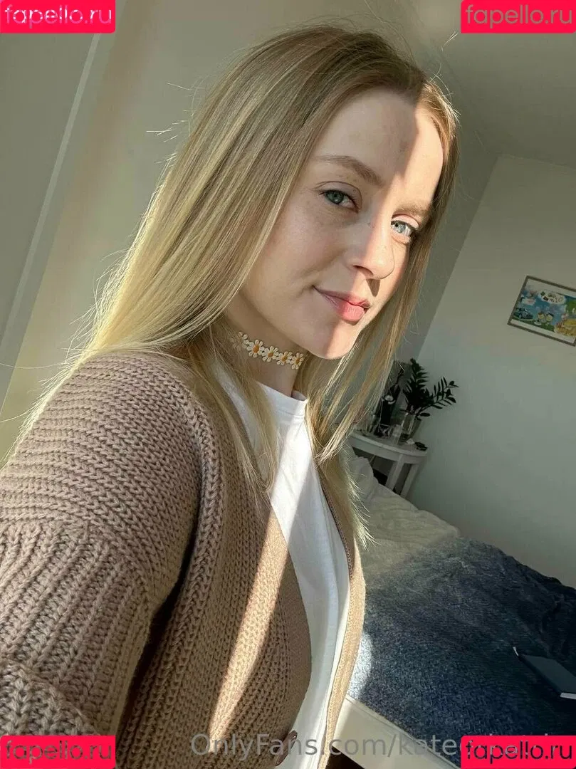 Kitsune / Kitsunekk / Lustful_modest / kateorkatrin / kkkkkkatrin Onlyfans Photo Gallery 