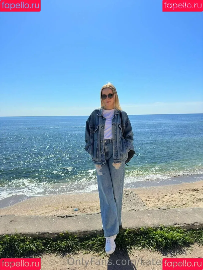 Kitsune / Kitsunekk / Lustful_modest / kateorkatrin / kkkkkkatrin Onlyfans Photo Gallery 