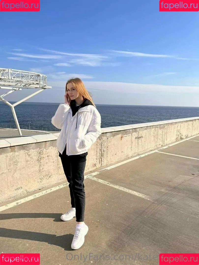 Kitsune / Kitsunekk / Lustful_modest / kateorkatrin / kkkkkkatrin Onlyfans Photo Gallery 