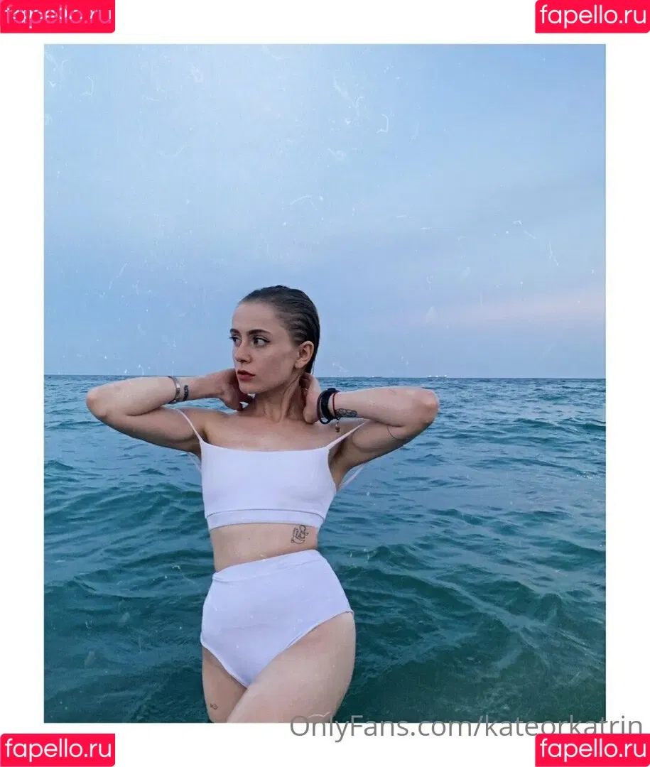 Kitsune / Kitsunekk / Lustful_modest / kateorkatrin / kkkkkkatrin Onlyfans Photo Gallery 