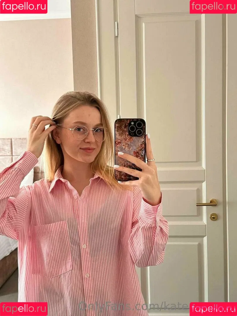 Kitsune / Kitsunekk / Lustful_modest / kateorkatrin / kkkkkkatrin Onlyfans Photo Gallery 