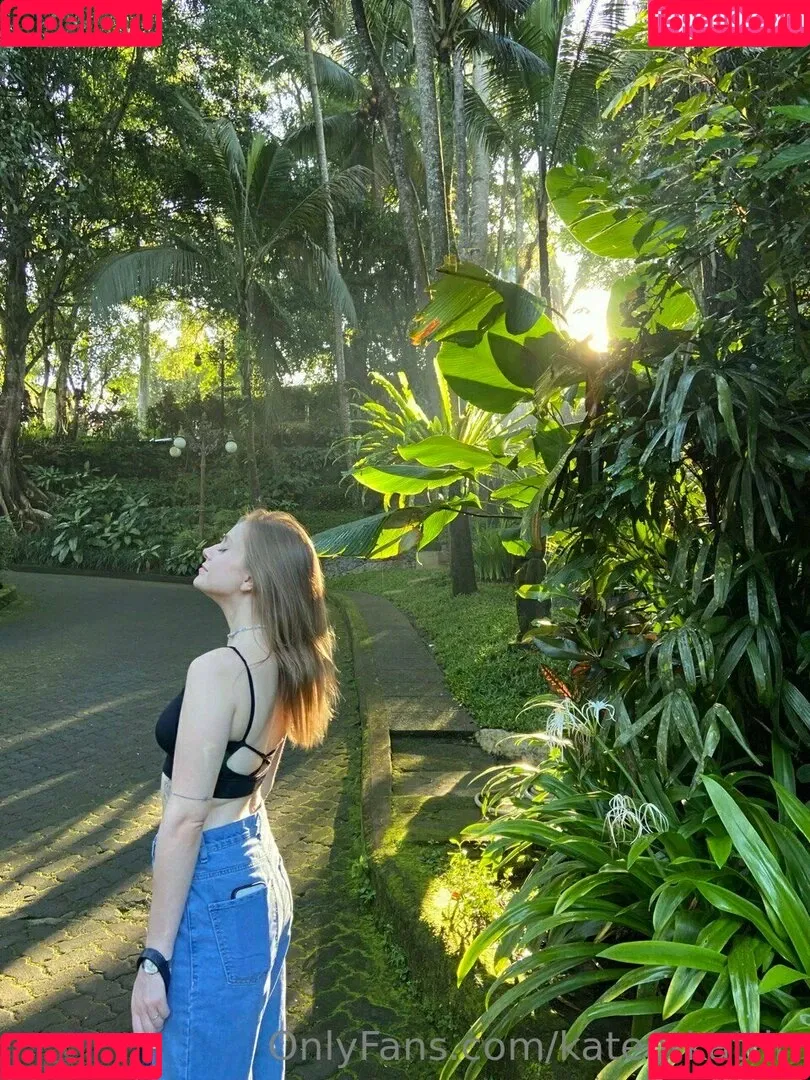 Kitsune / Kitsunekk / Lustful_modest / kateorkatrin / kkkkkkatrin Onlyfans Photo Gallery 