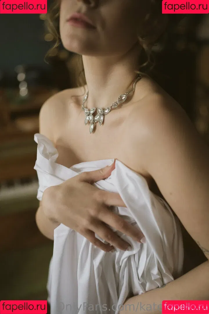 Kitsune / Kitsunekk / Lustful_modest / kateorkatrin / kkkkkkatrin Onlyfans Photo Gallery 