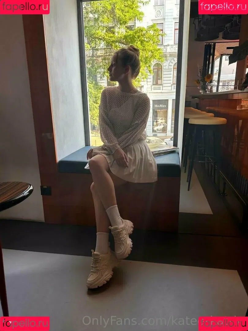 Kitsune / Kitsunekk / Lustful_modest / kateorkatrin / kkkkkkatrin Onlyfans Photo Gallery 