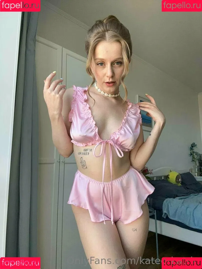 Kitsune / Kitsunekk / Lustful_modest / kateorkatrin / kkkkkkatrin Onlyfans Photo Gallery 