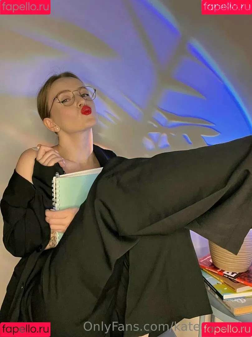 Kitsune / Kitsunekk / Lustful_modest / kateorkatrin / kkkkkkatrin Onlyfans Photo Gallery 