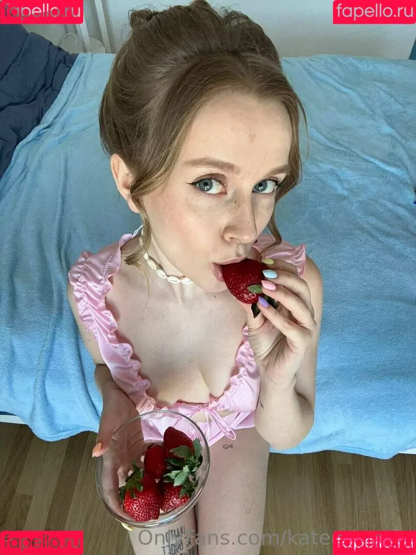 Kitsune / Kitsunekk / Lustful_modest / kateorkatrin / kkkkkkatrin Onlyfans Photo Gallery 