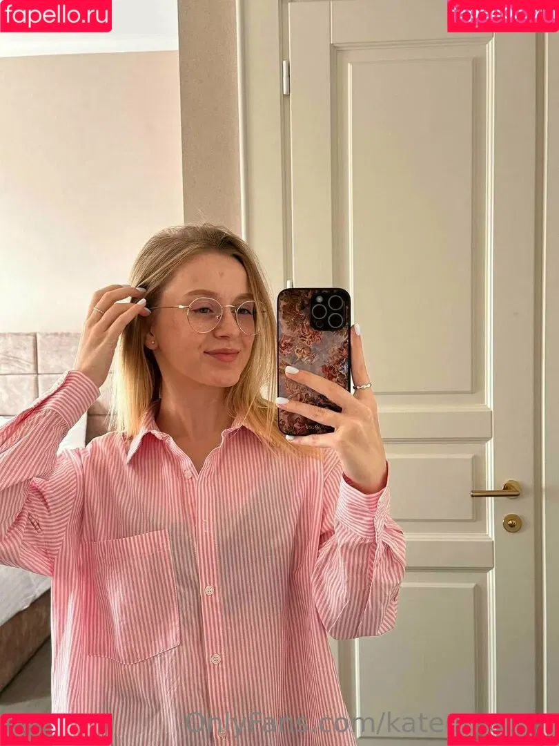 Kitsune / Kitsunekk / Lustful_modest / kateorkatrin / kkkkkkatrin Onlyfans Photo Gallery 