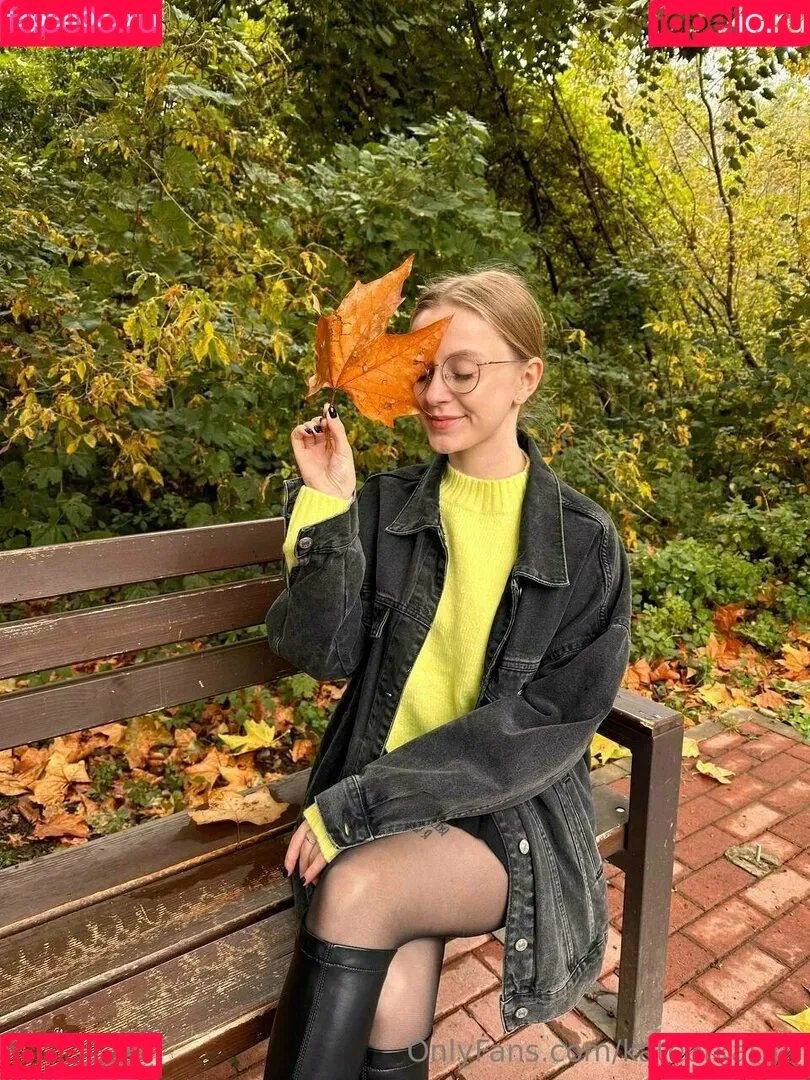 Kitsune / Kitsunekk / Lustful_modest / kateorkatrin / kkkkkkatrin Onlyfans Photo Gallery 