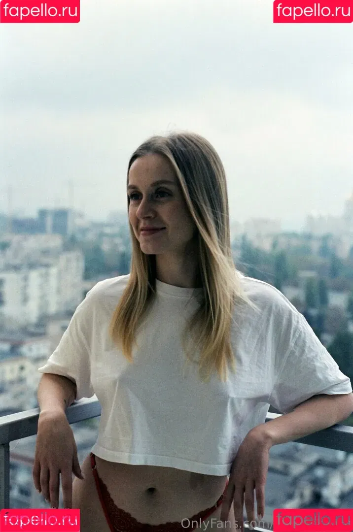 Kitsune / Kitsunekk / Lustful_modest / kateorkatrin / kkkkkkatrin Onlyfans Photo Gallery 