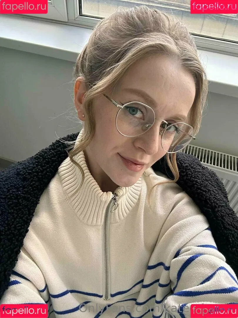 Kitsune / Kitsunekk / Lustful_modest / kateorkatrin / kkkkkkatrin Onlyfans Photo Gallery 