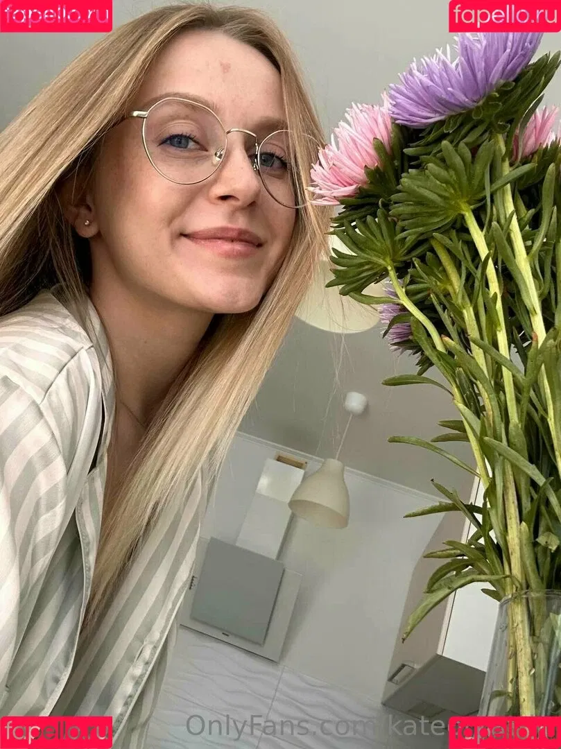 Kitsune / Kitsunekk / Lustful_modest / kateorkatrin / kkkkkkatrin Onlyfans Photo Gallery 