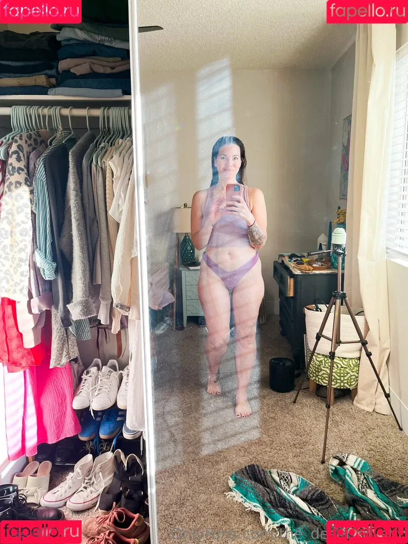 Candice / the_desertmystic Onlyfans Photo Gallery 