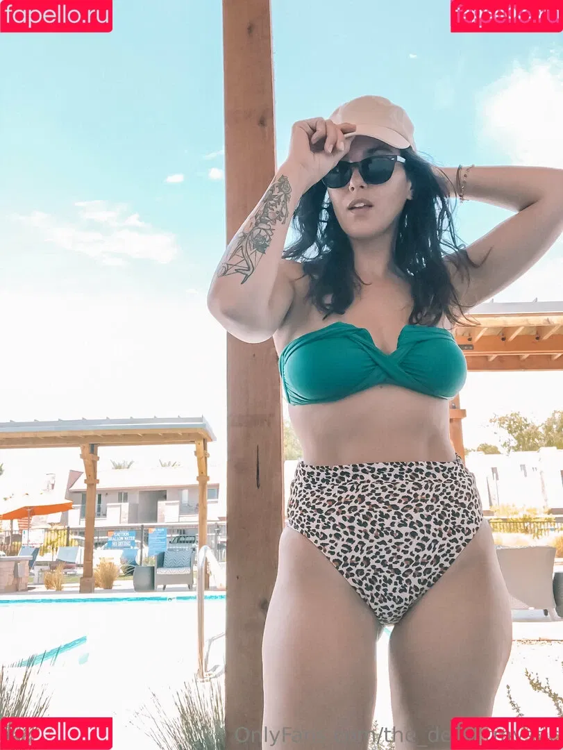 Candice / the_desertmystic Onlyfans Photo Gallery 