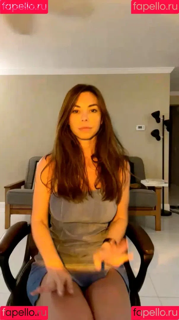 Katee owen / Kateelife / kateeowenoficial Onlyfans Photo Gallery 