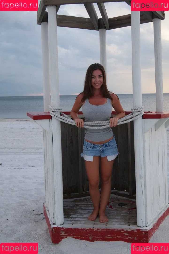 Katee owen / Kateelife / kateeowenoficial Onlyfans Photo Gallery 