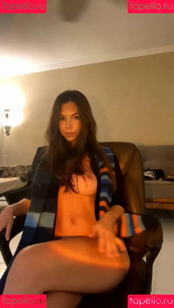 Katee owen / Kateelife / kateeowenoficial Onlyfans Photo Gallery 