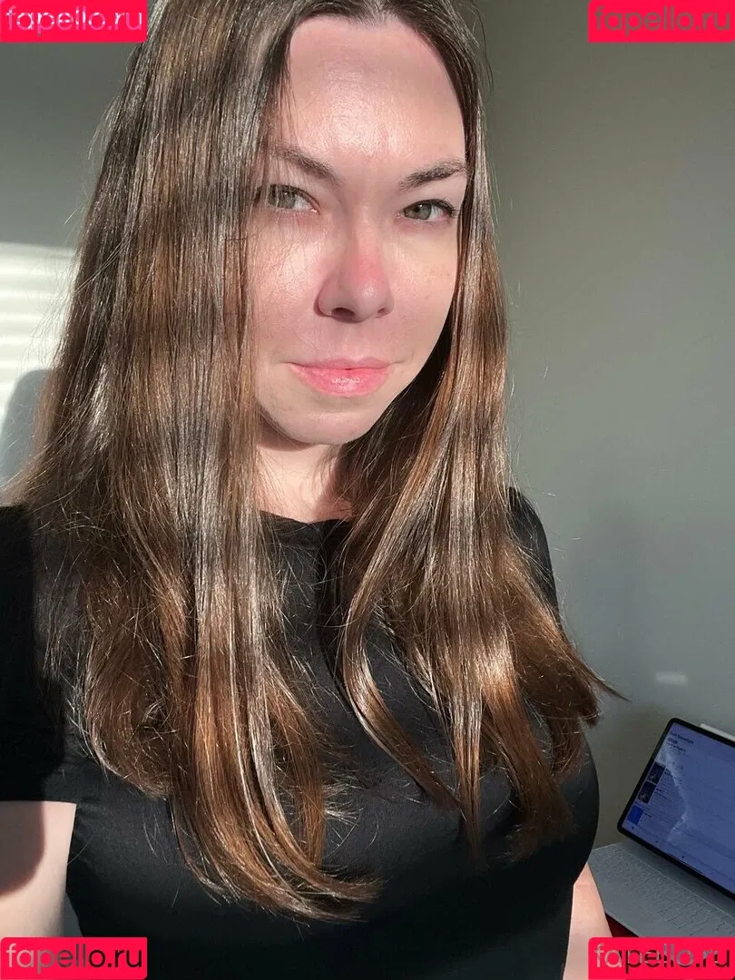 Katee owen / Kateelife / kateeowenoficial Onlyfans Photo Gallery 