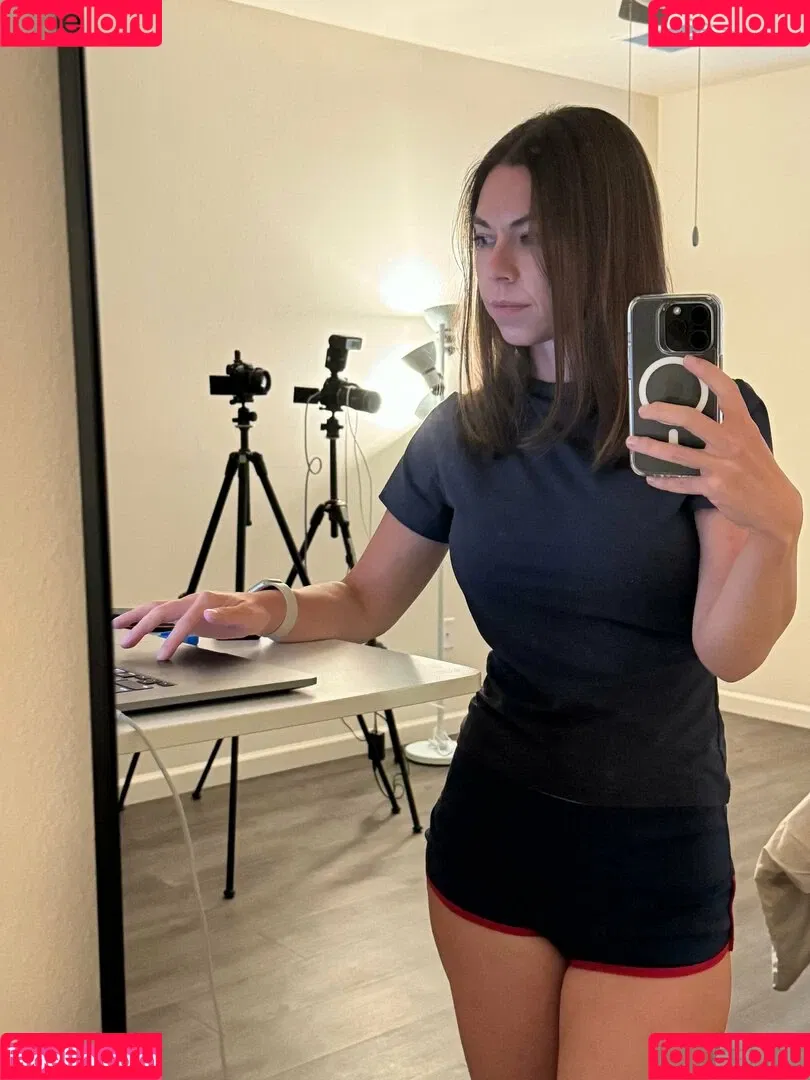 Katee owen / Kateelife / kateeowenoficial Onlyfans Photo Gallery 