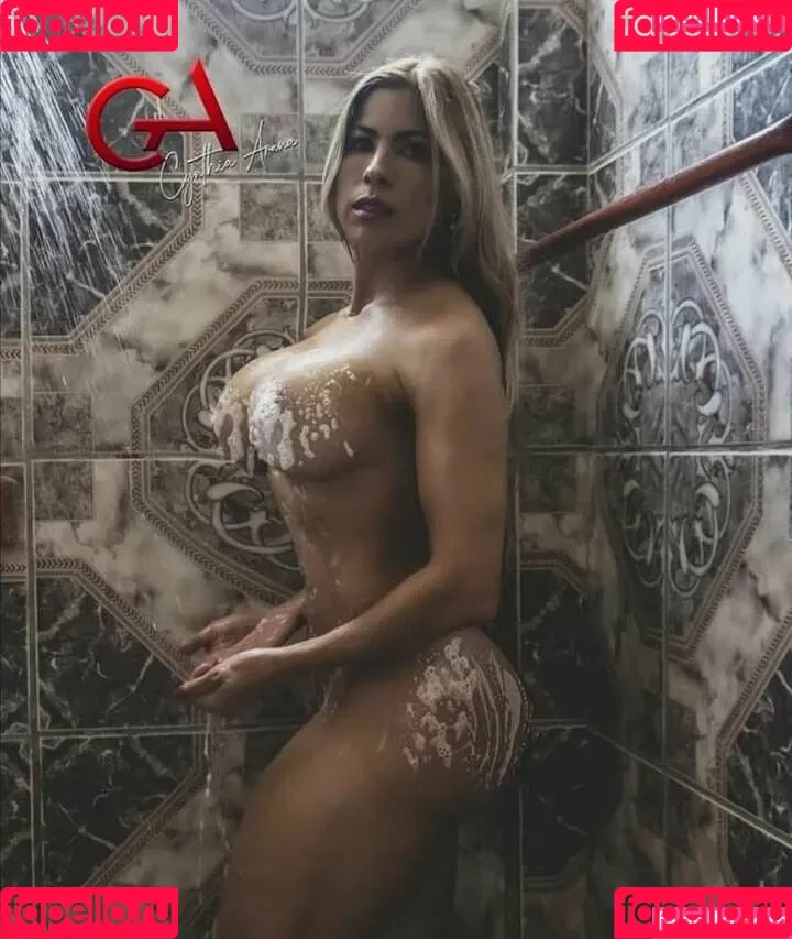 Cynthia Arana / aranacynthia / cynthiaarana Onlyfans Photo Gallery 