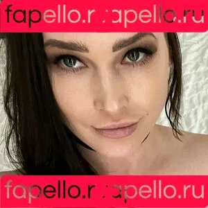 Cynthia Arana / aranacynthia / cynthiaarana Onlyfans Photo Gallery 