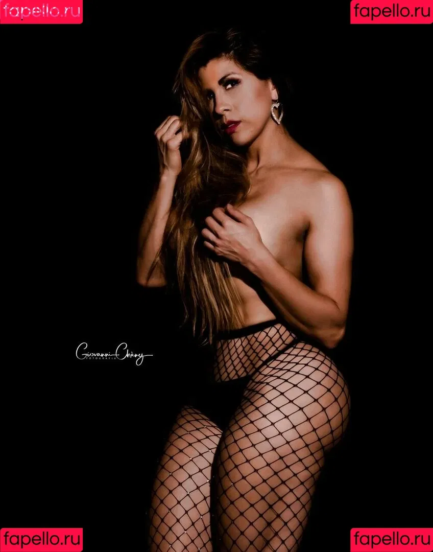 Cynthia Arana / aranacynthia / cynthiaarana Onlyfans Photo Gallery 