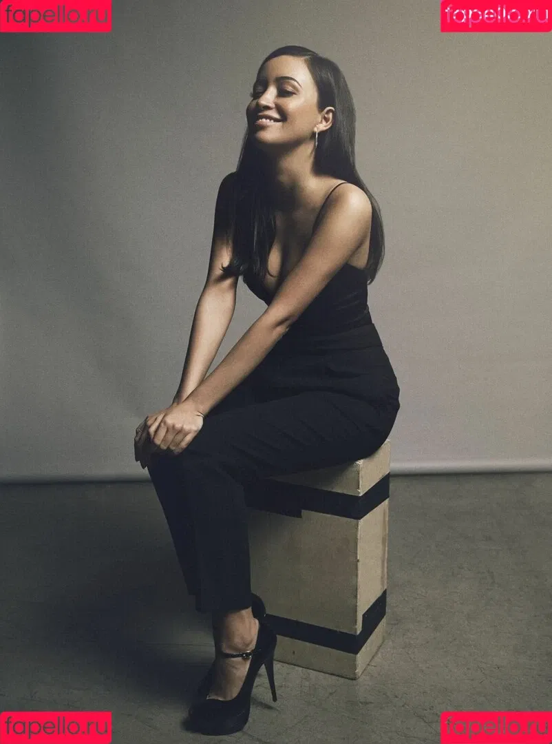 Christian Serratos / christianserratos Onlyfans Photo Gallery 