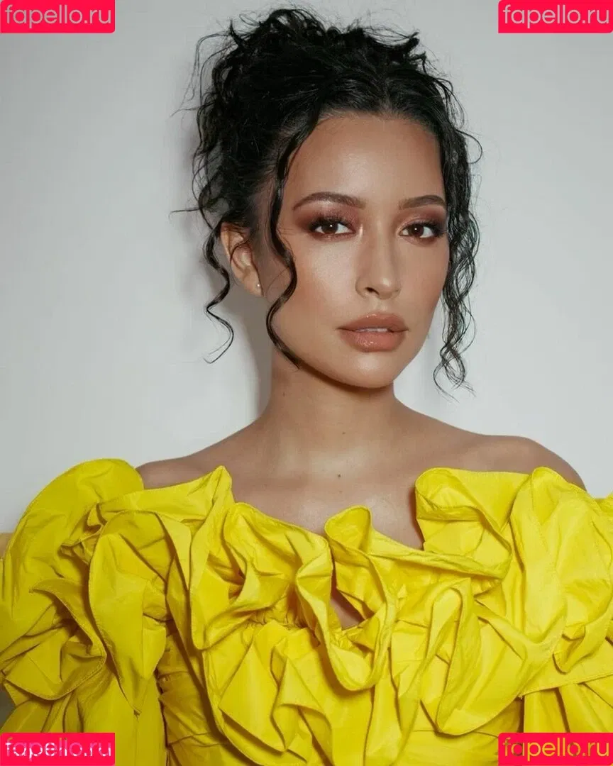 Christian Serratos / christianserratos Onlyfans Photo Gallery 