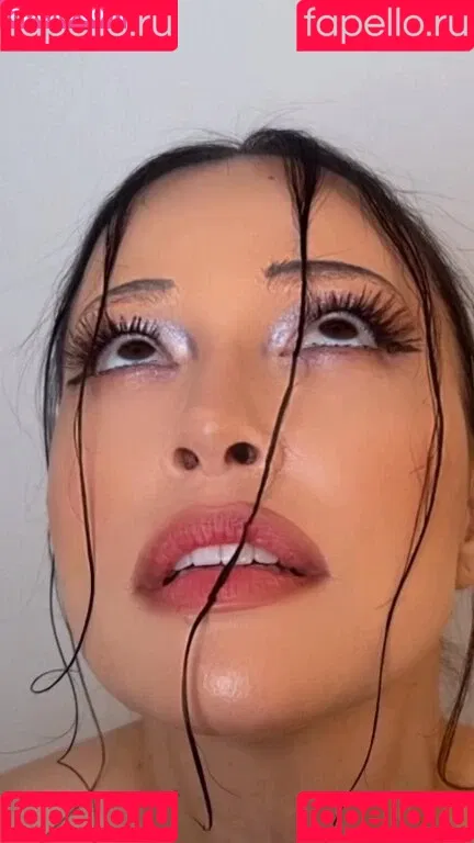 Christian Serratos / christianserratos Onlyfans Photo Gallery 