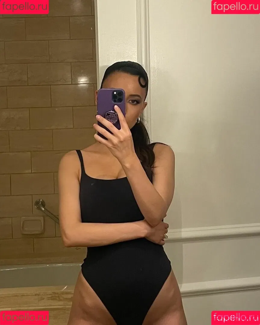 Christian Serratos / christianserratos Onlyfans Photo Gallery 